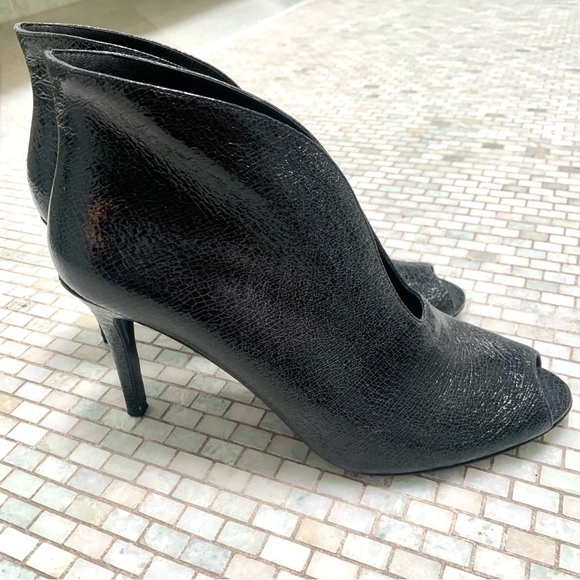 VINCE CAMUTO Black Opened Toe Booties - Picture 3 of 9